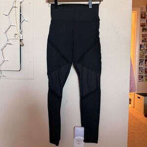 ALO Yoga Black Leggings with Mesh Detail